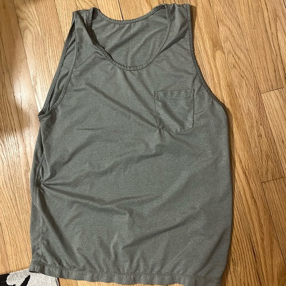 Vuori Other - Vuori Men’s Zephyr pocket Tank L